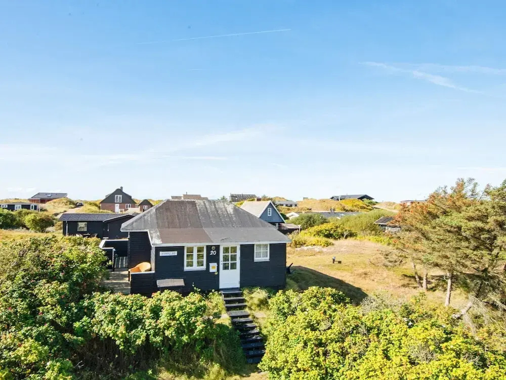 Serene Holiday Home in FanÃ¸ near Sea