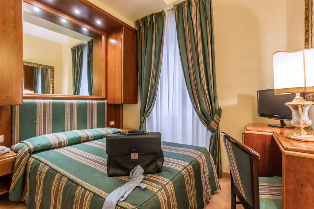 Raeli Hotel Archimede