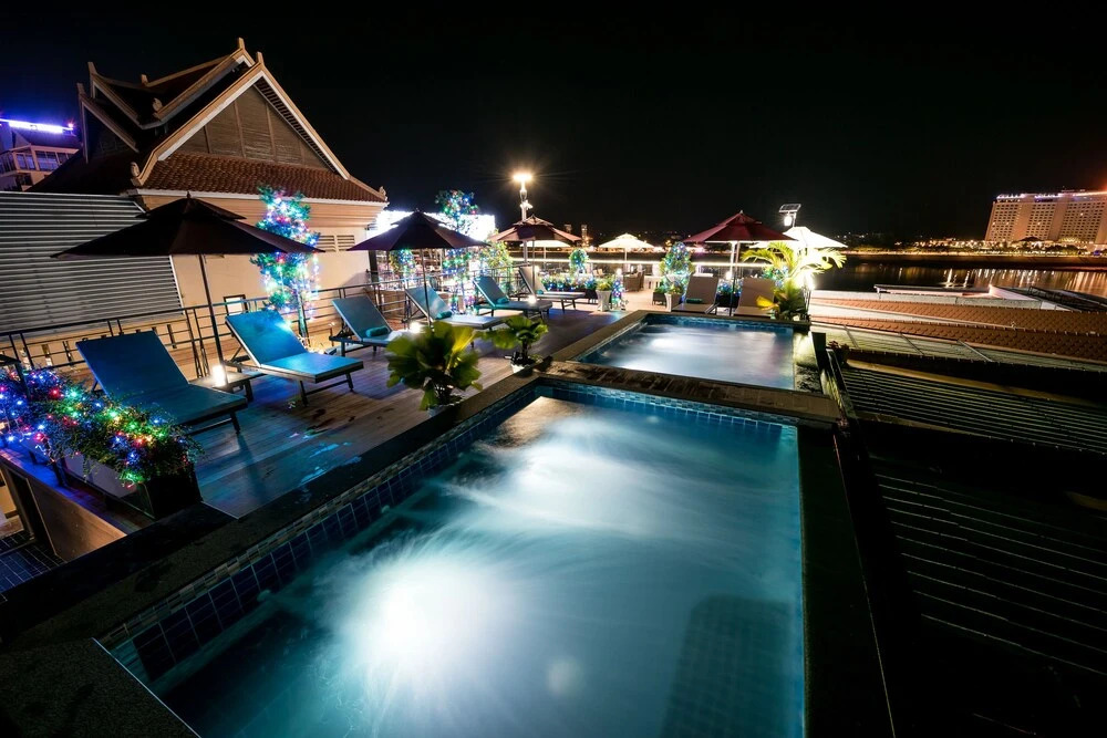 Castle Hotel