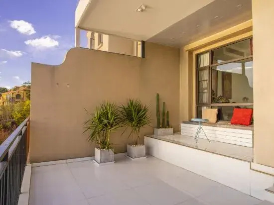 Xian'er Lake View Holiday Villa