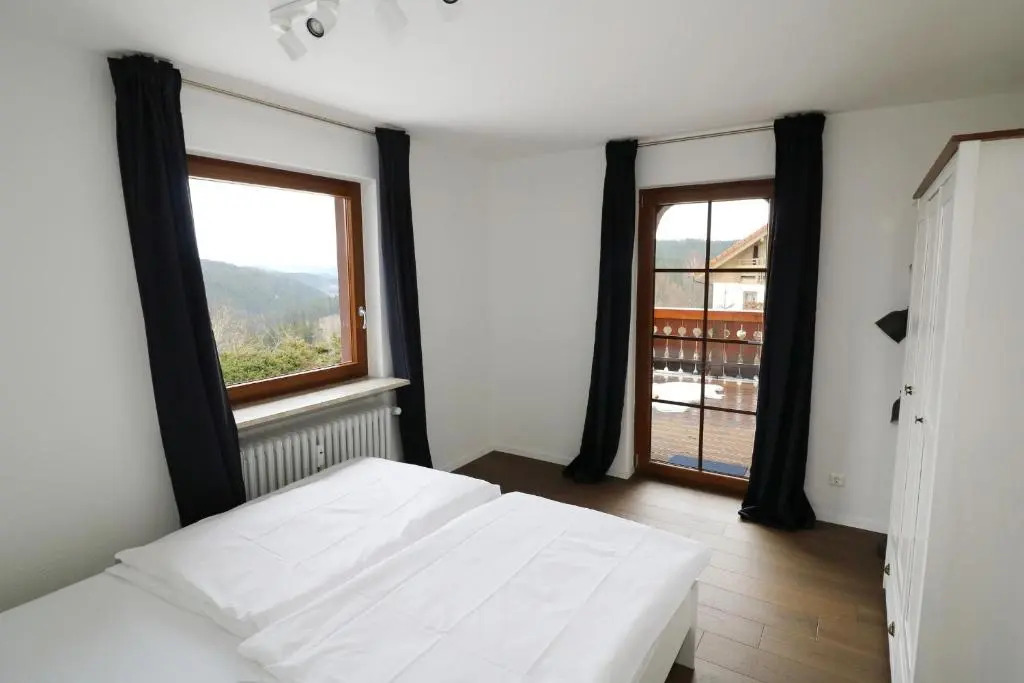 FeWo Seeblick Nr 2 - 5 Zimmerwohnung - Feldberg Bärental