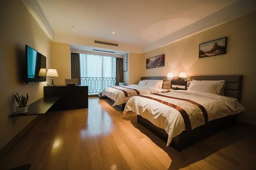 Yitel Zhige Hotel South Nanjing Railway Station North Square Window of Greenbelt