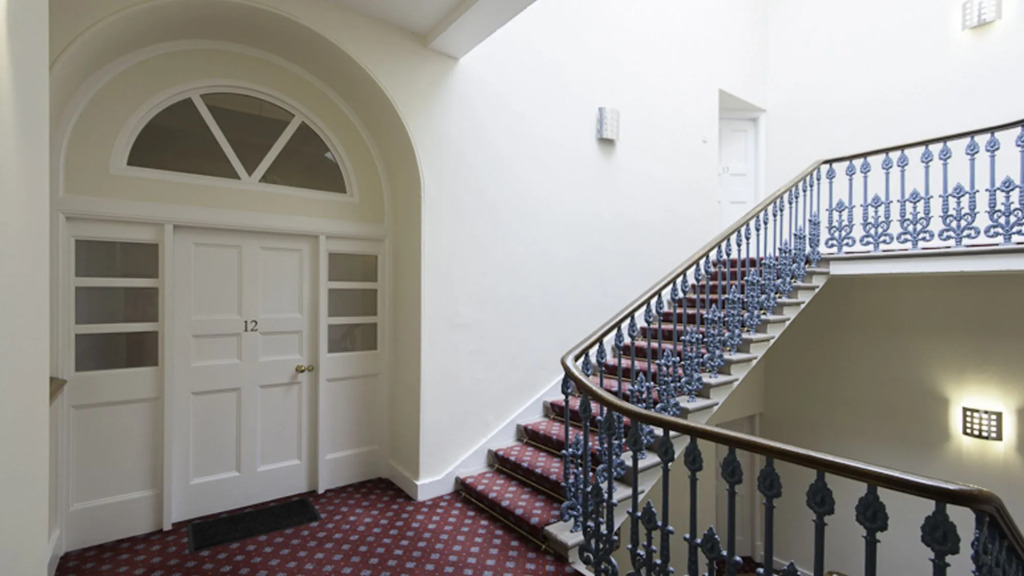 Parliament Apartment