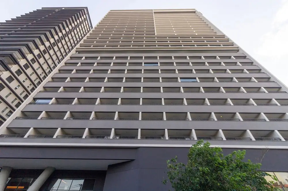 Studio com Varanda a 650m do Metr - Vila Mariana