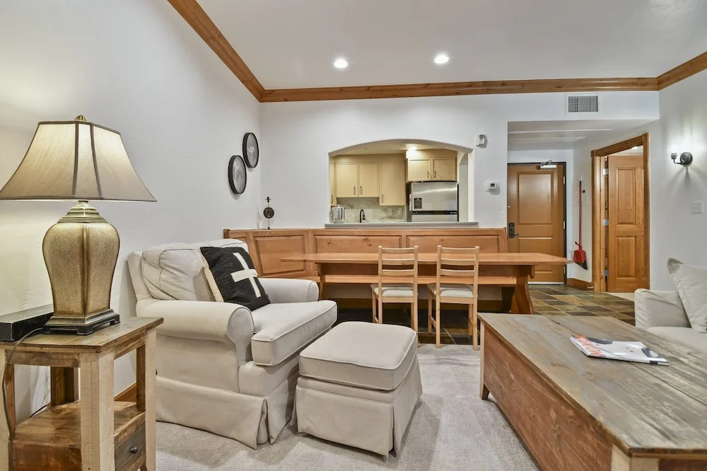 One-Bedroom Villa