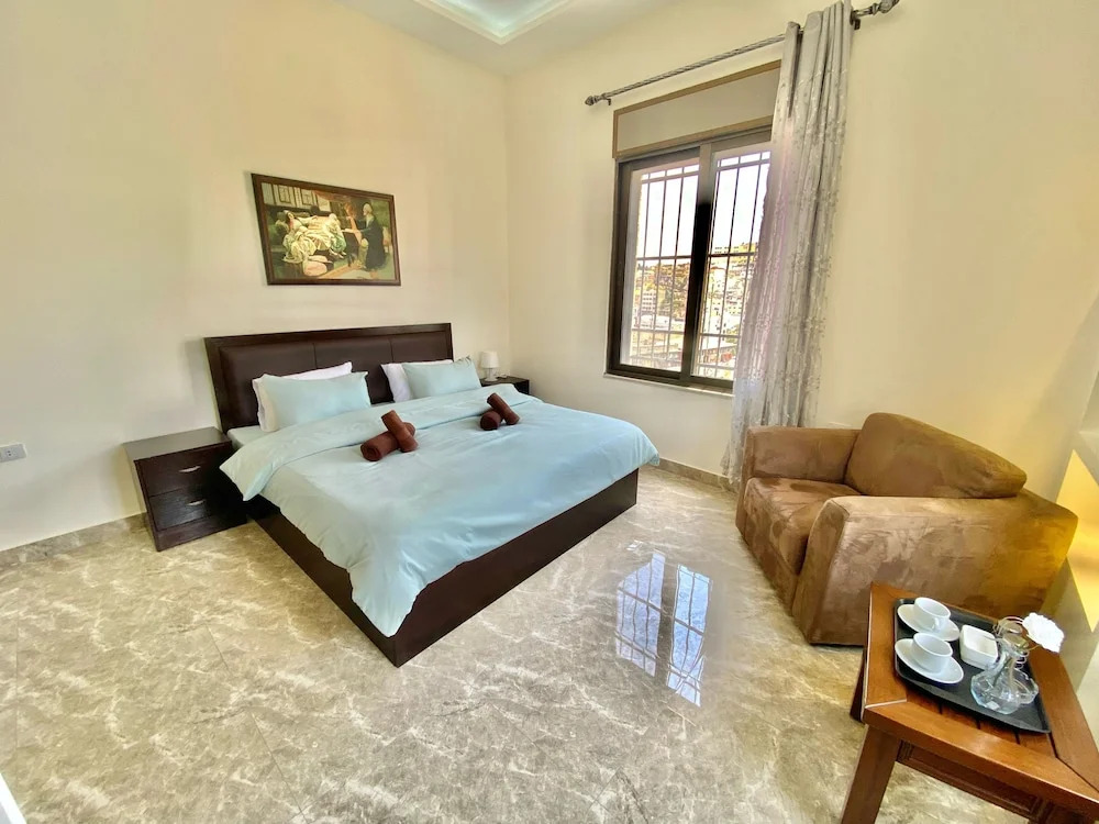 Villa Mira Guesthouse - Downtown Amman