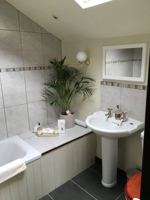 Waterwheel Guesthouse