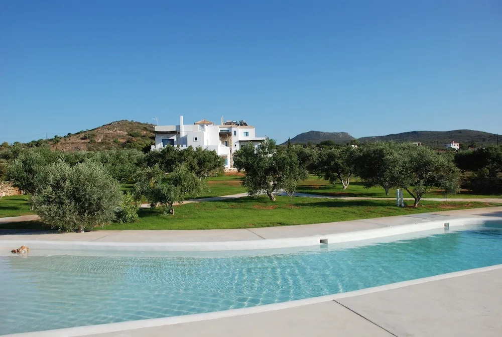 Eight Dimensions Capari Suites Elafonisos