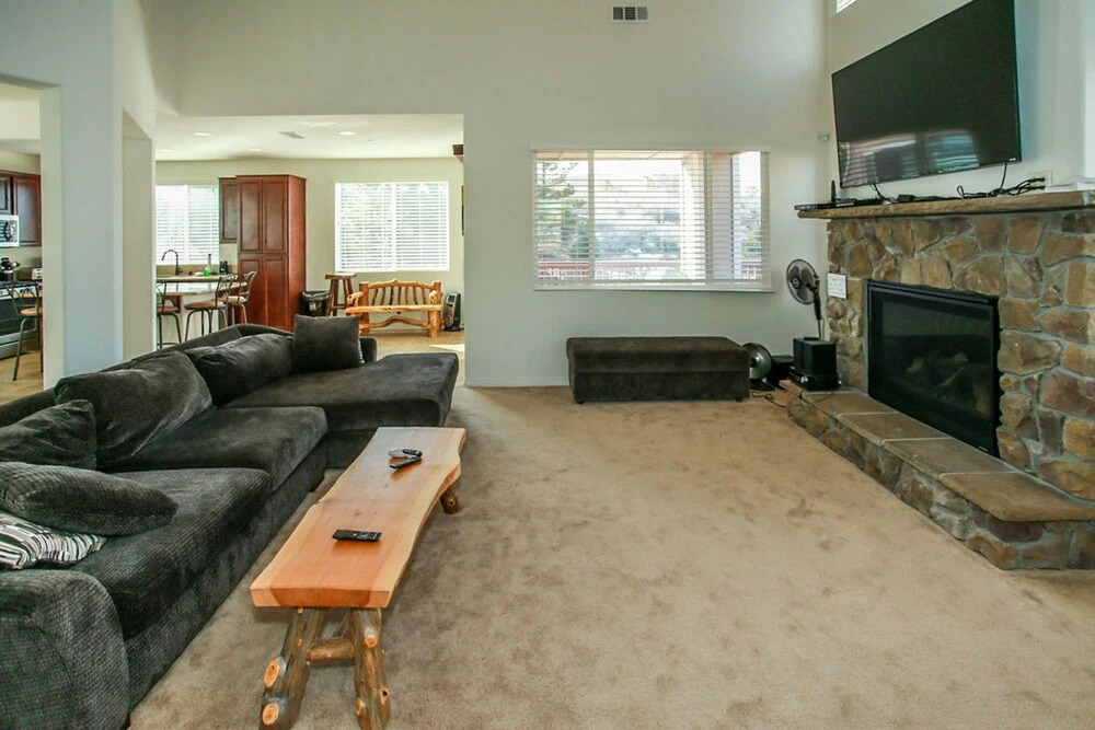 Maple Ridge View-1798 by Big Bear Vacations