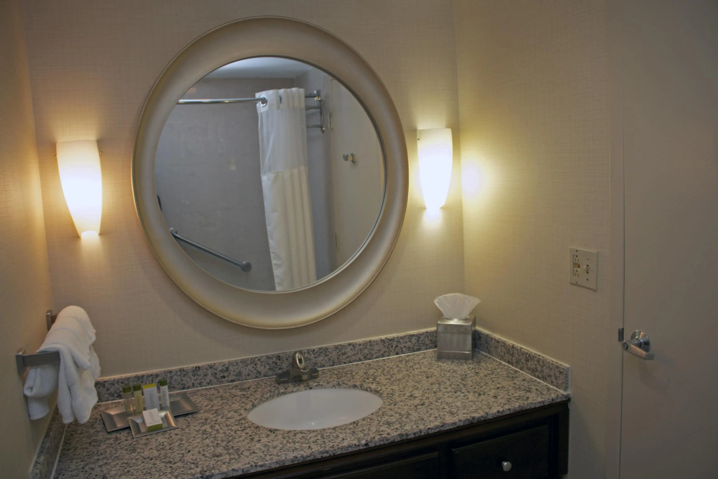 DoubleTree by Hilton Norfolk Airport