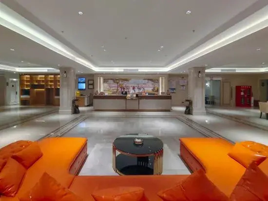 Vienna Hotel (Wuchang Jiangtan Xujiapeng Subway Station, Hubei University)