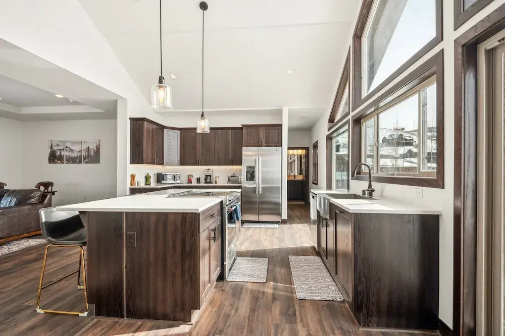 4br Mountain View Home - 5 Minutes to Granby Ranch 4 Bedroom Home