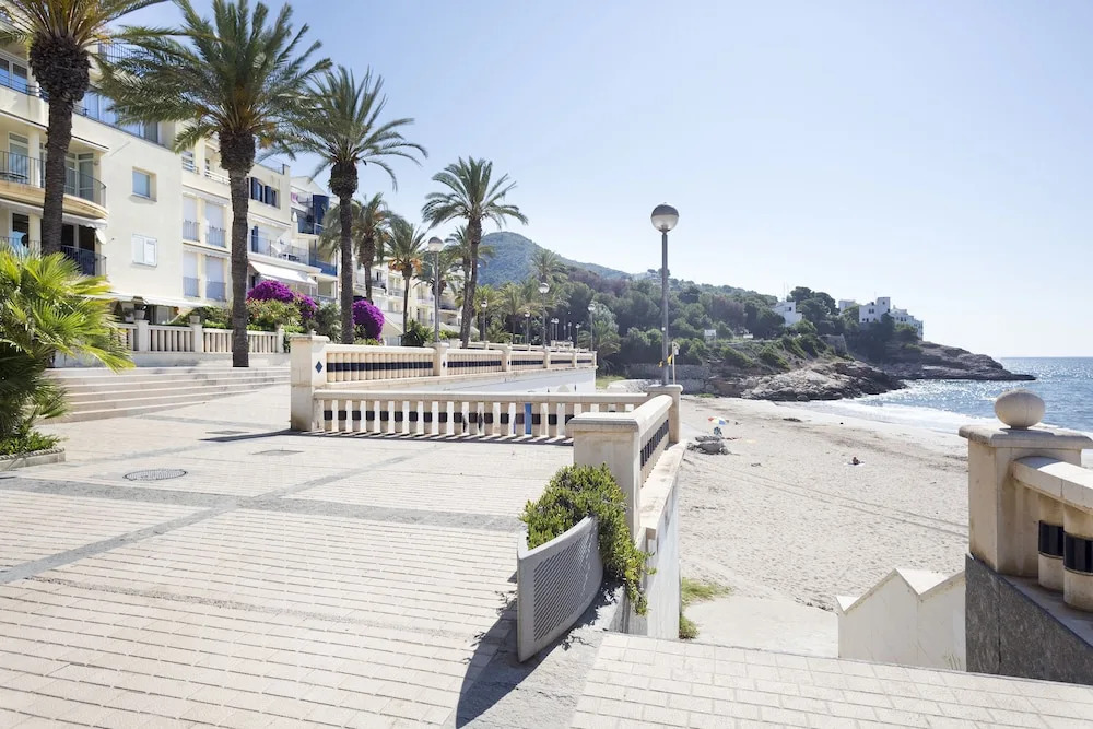 Sitges Marinabeach