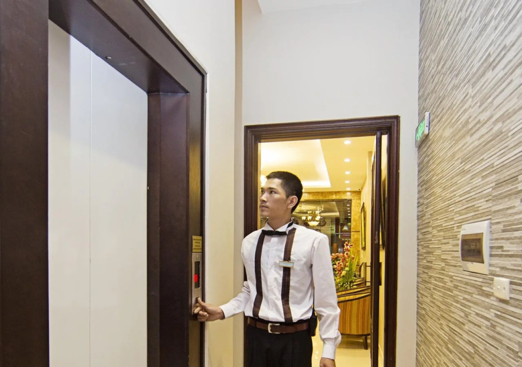 Hestia Legend Hotel