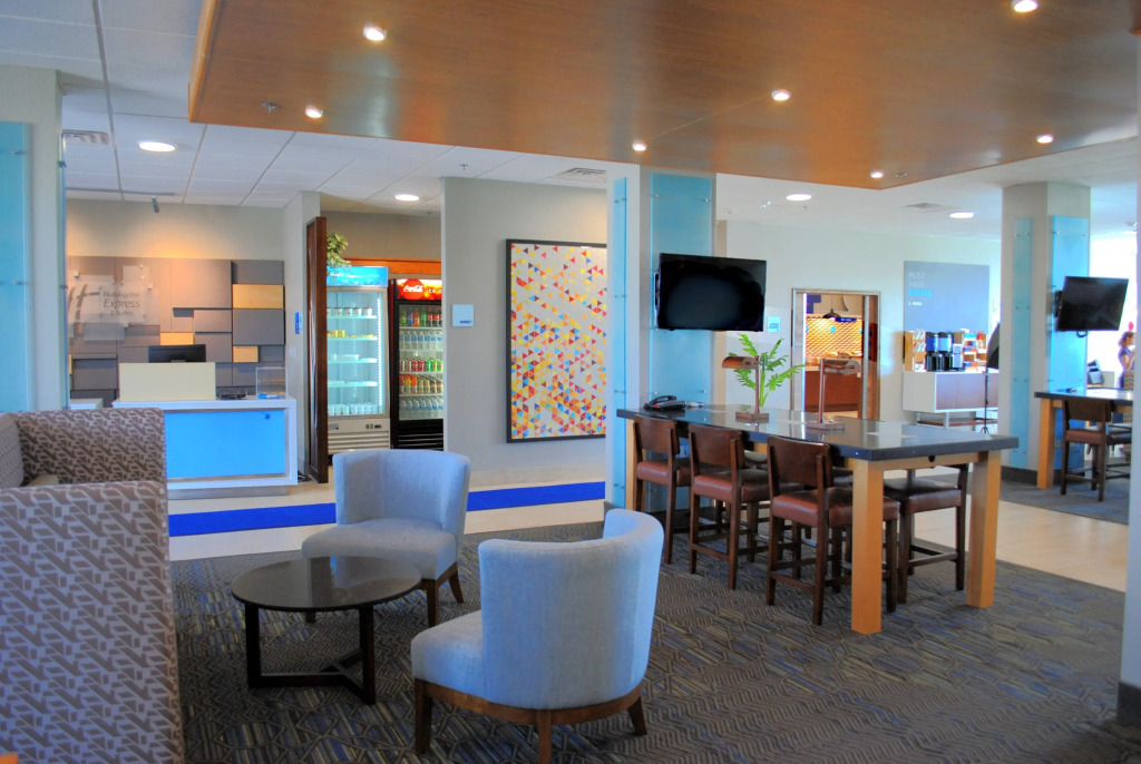 Holiday Inn Express & Suites - Columbia City by IHG