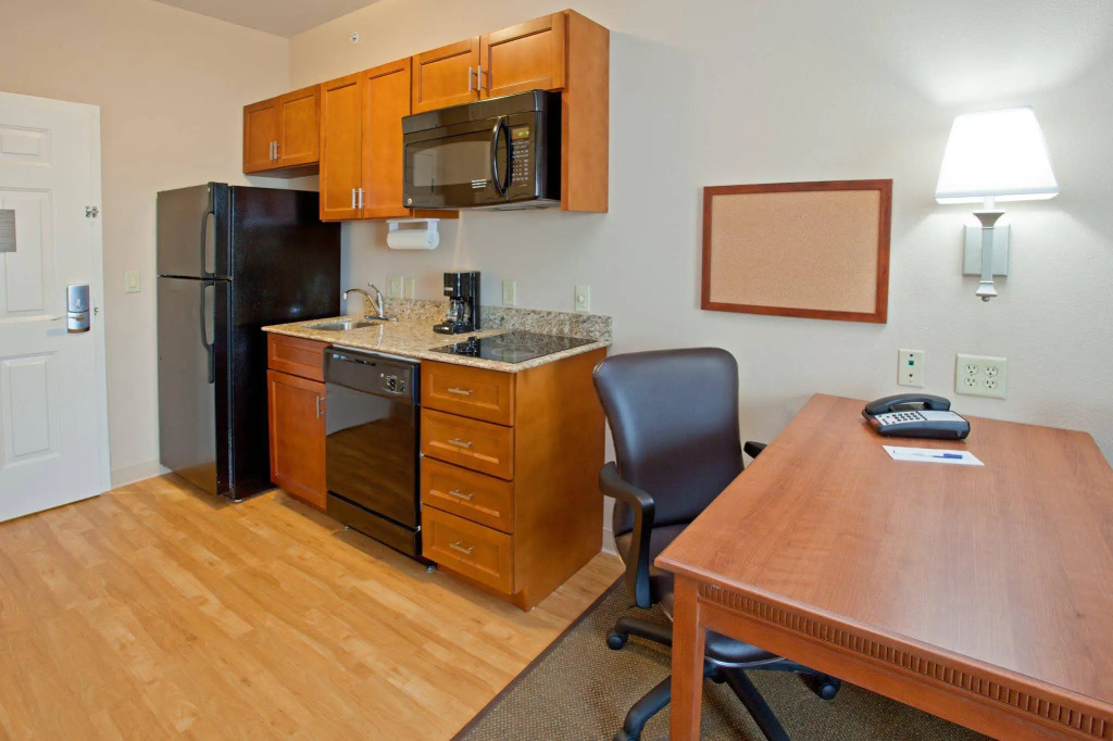 Candlewood Suites League City by IHG