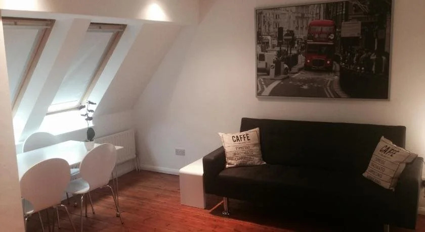 White City Apartment