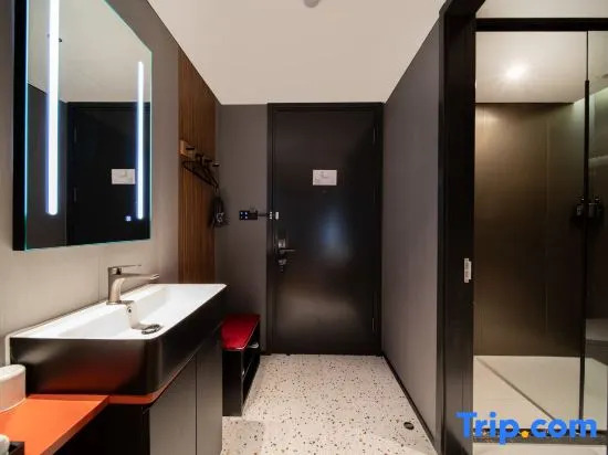 Yunik Hotel (Ningbo 128 Plaza Jingli Fashion Centre)