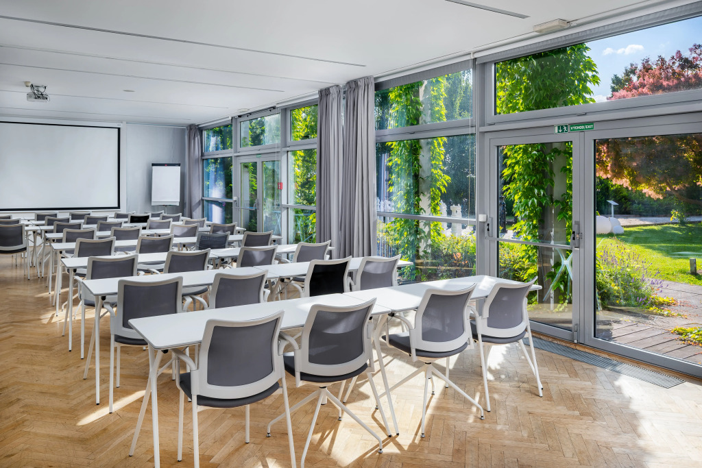 Holiday Inn Prague Airport by IHG