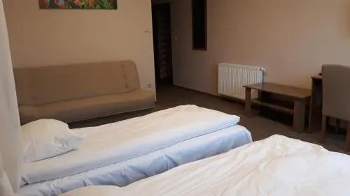 Hotel - Restauracja "SŁONECZNA"