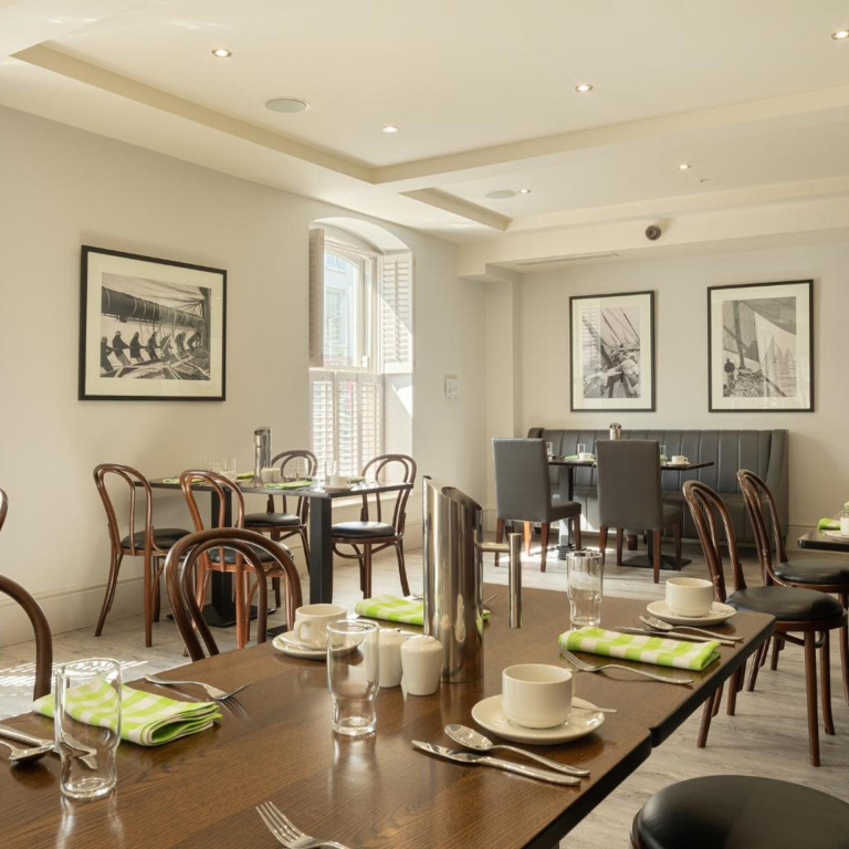 The Mariner Hotel