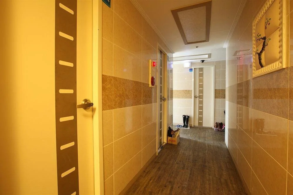 2 Residence
