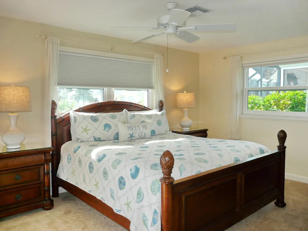 Inviting Waterfront Home With Western Exposure
