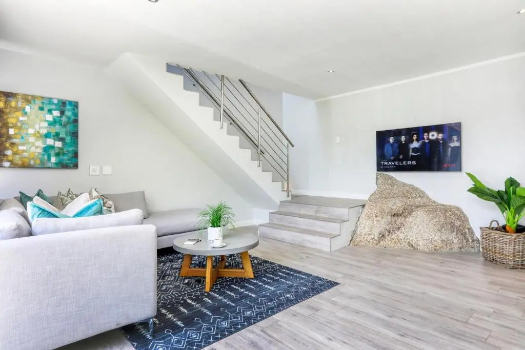 Rocha Villa