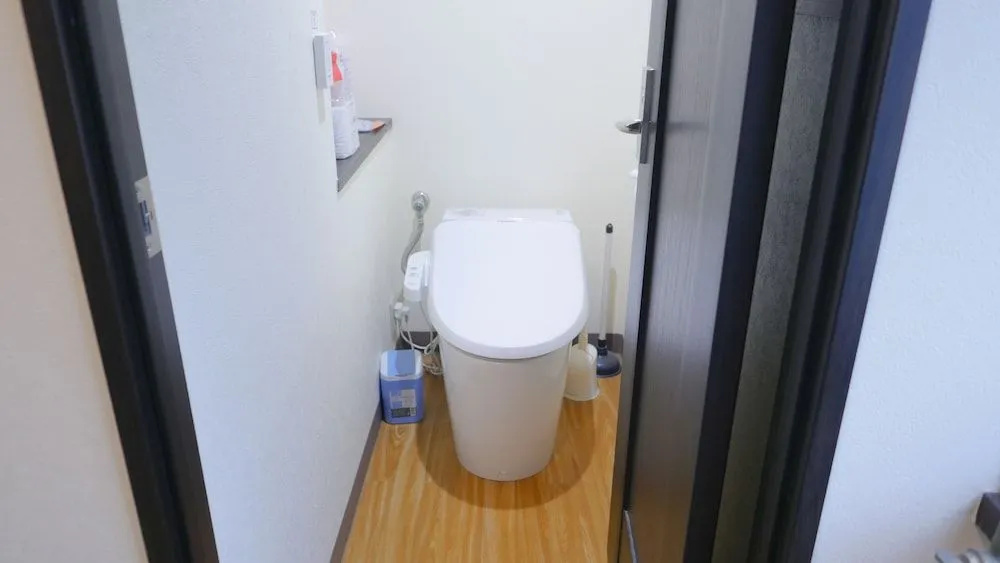 Within walking distance to Shinjuku | 4 min walk to nearest station | Entire 3BR house 75㎡ | Sleeps up to 10 | Family-friendly | High-speed Wi-Fi | Shibuya, Tokyo