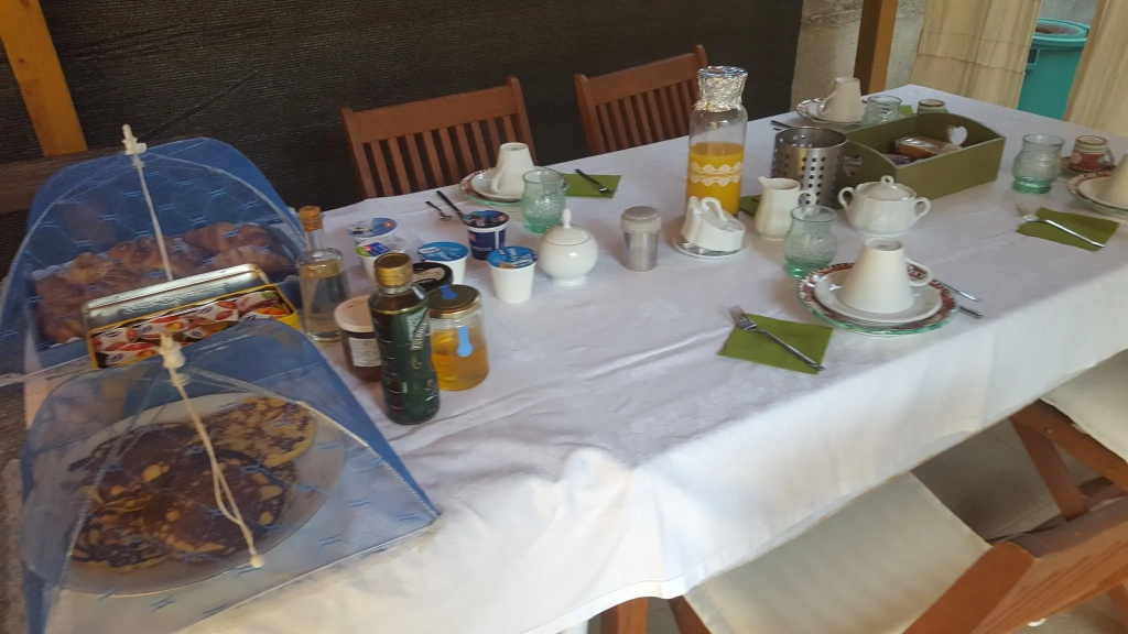 Monteceneri 9 B&b