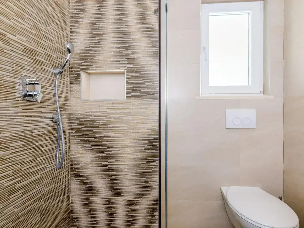 Villa Tranquility Nest Beniva - Three-bedroom Villa With Swimming Pool and Partial Sea View