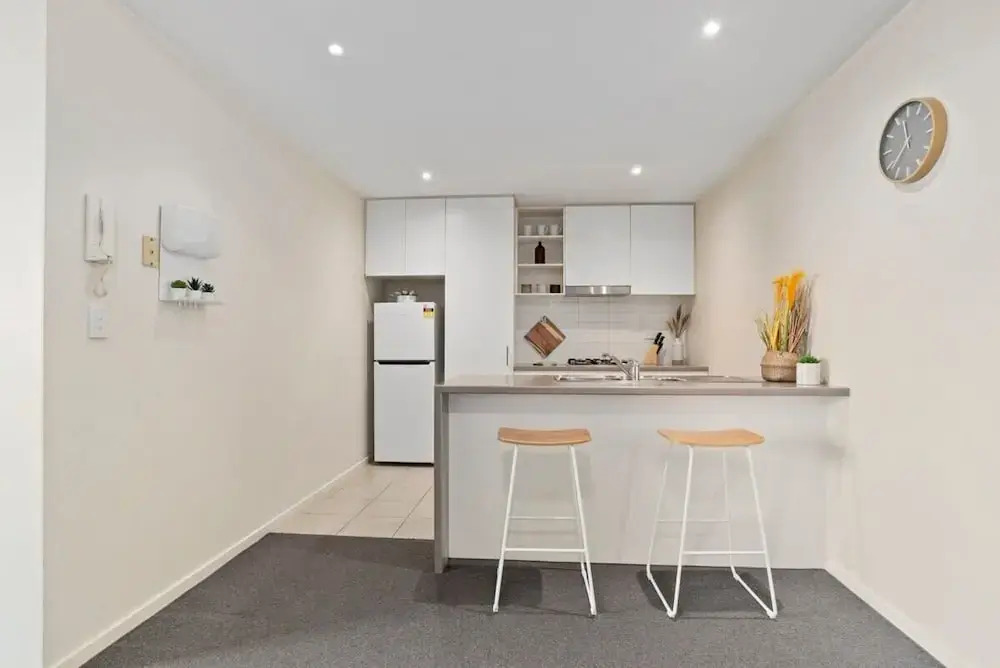 A Chic & Comfy 2BR Apt Near to Flemington Races