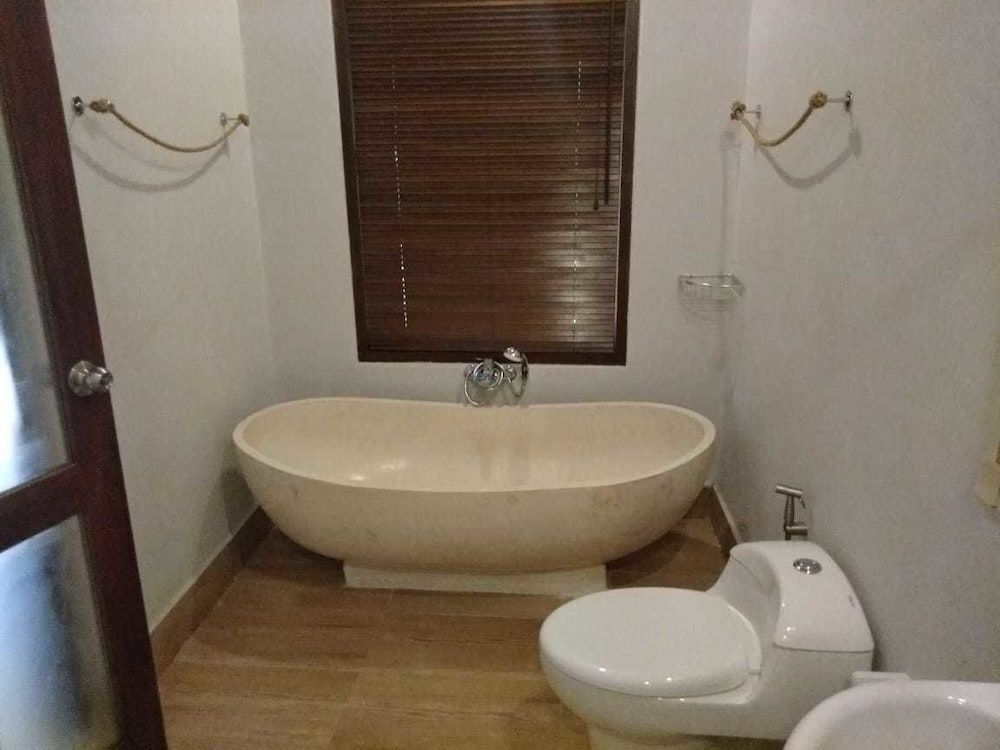 Amara Giri Villas