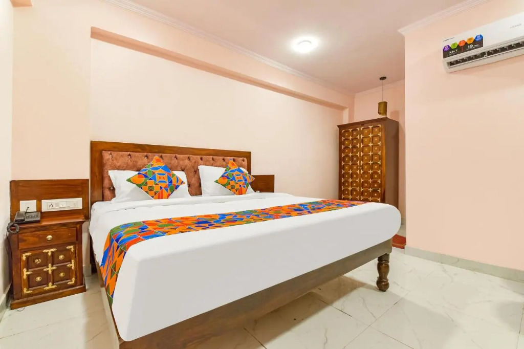 FabHotel JBS Heritage