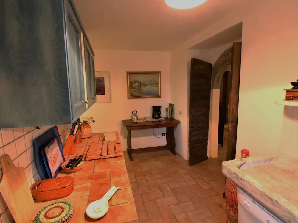 Holiday Home With Private Garden at Only 6km From Lake Bolsena