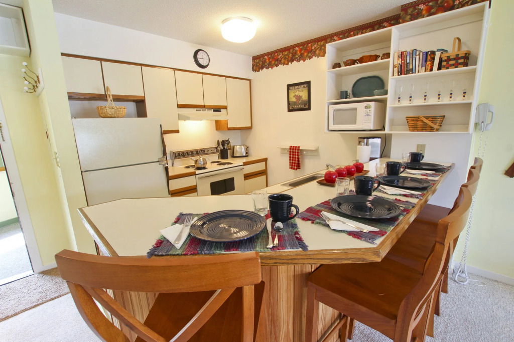 Mountain Lodge at Okemo, A Vail Resorts Property