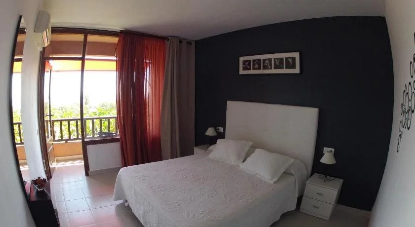 Hotel Serra Dírta