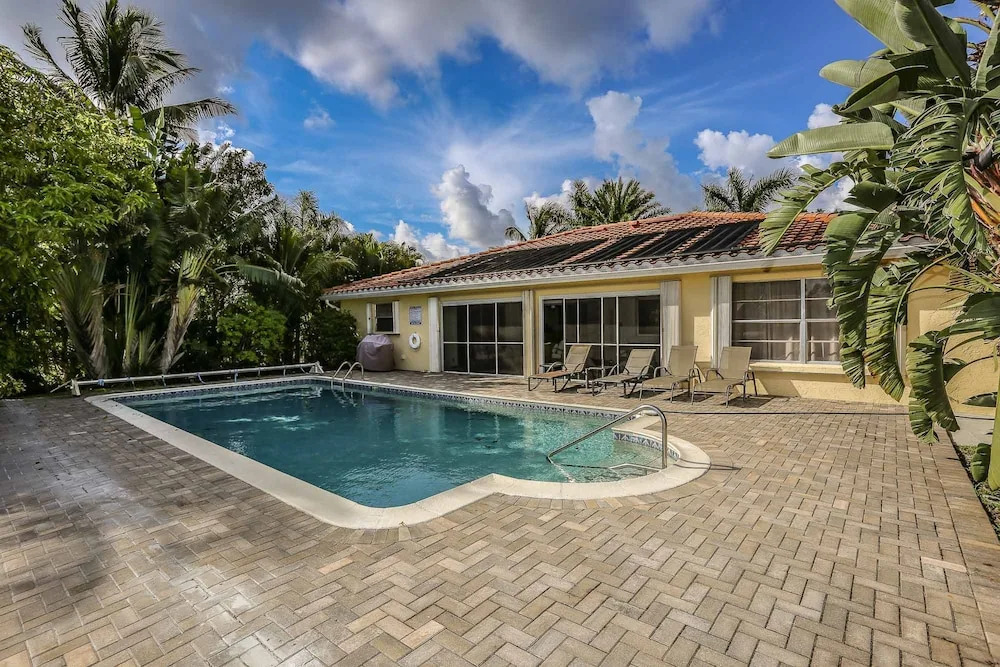 5150 Williams Drive