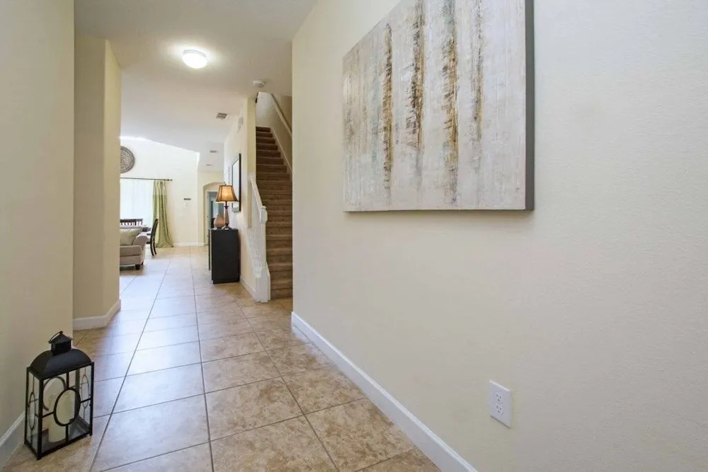 5 Bed House W- Pool In Paradise Palms 3180pp 5 Bedroom Home by RedAwning