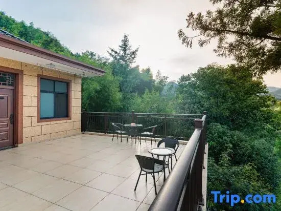 Linyun Mountain Residence B&B (Ningguo Wannan Sichuan Tibetan Line Store)
