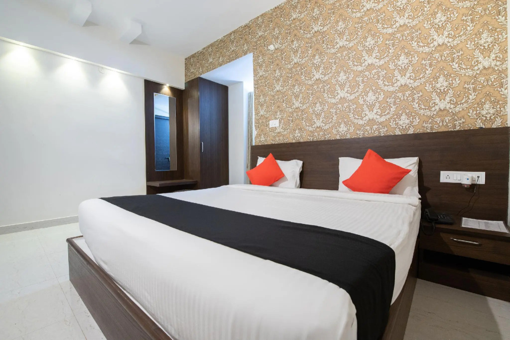 Capital O 9917 SJR Suites And Comforts