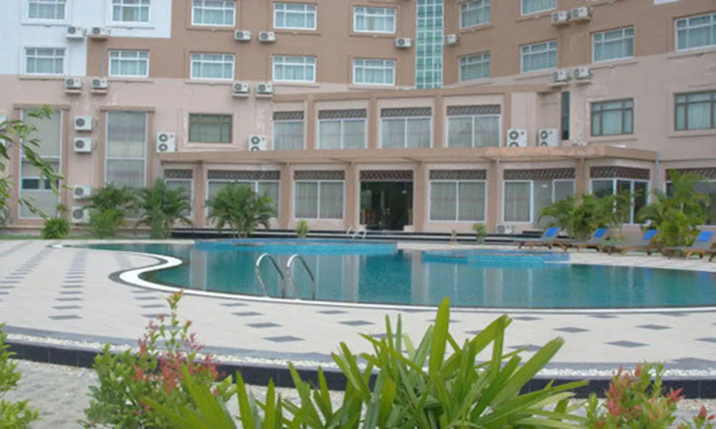 Oattara Thiri Hotel