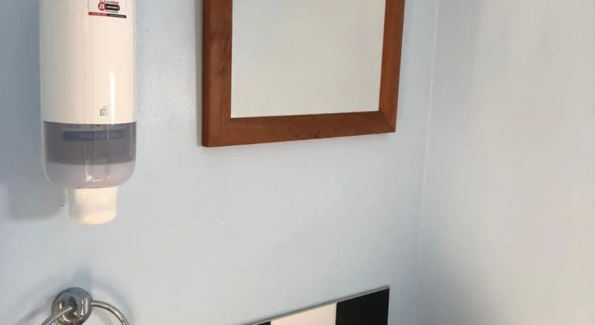 Almond House Hostel