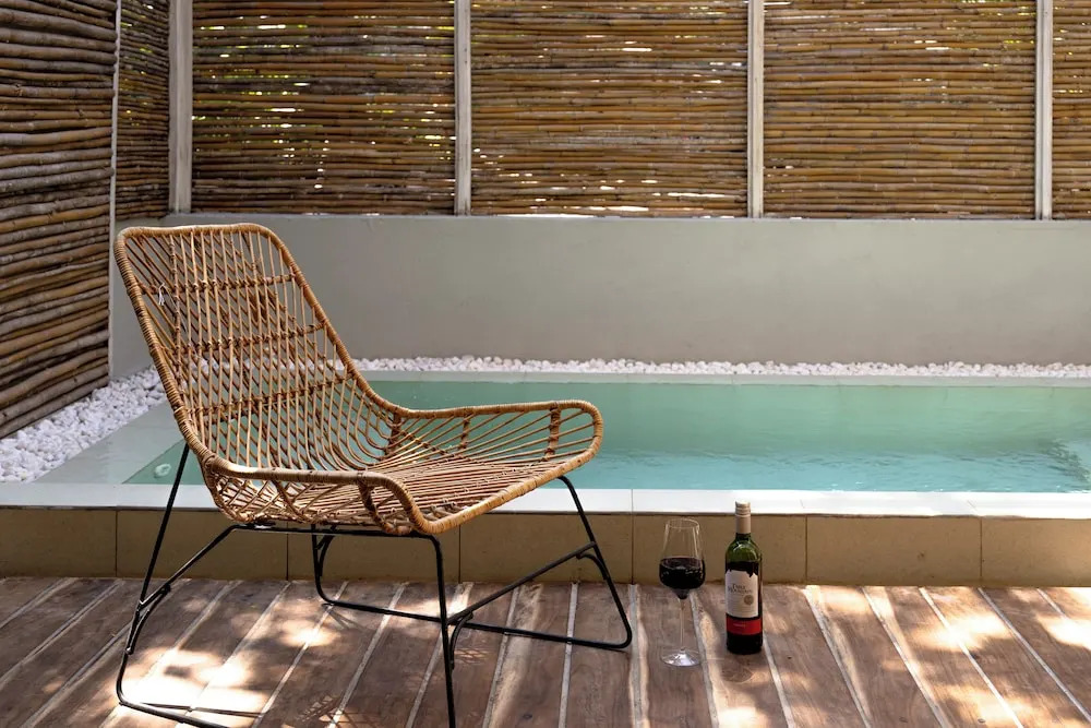 Colombo Villa Collection