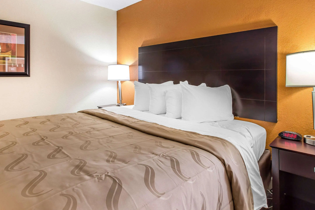 Quality Inn Crossville Near Cumberland Mountain State Park