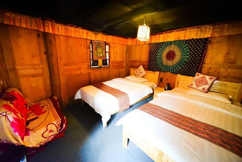 Ando Tibetan Inn