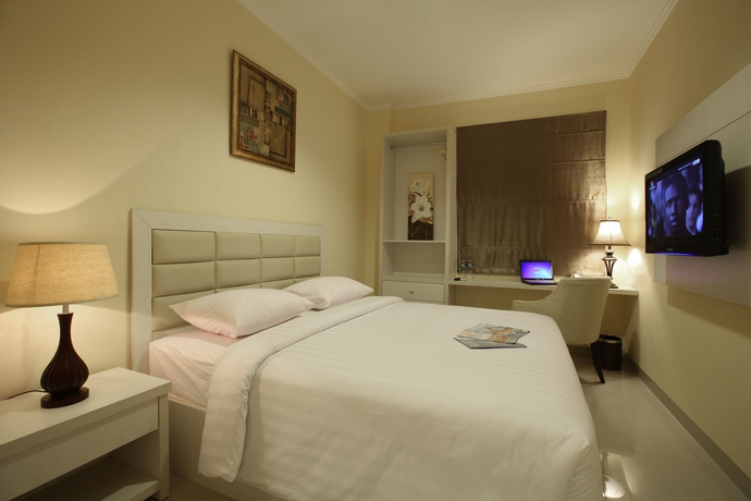 Glassio Hotel Roxy, Jakarta