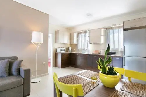 Aparthotel 5 Stars Karavomylos