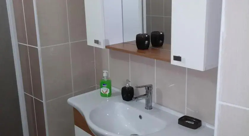Kadinlar Denizi Akca Residence