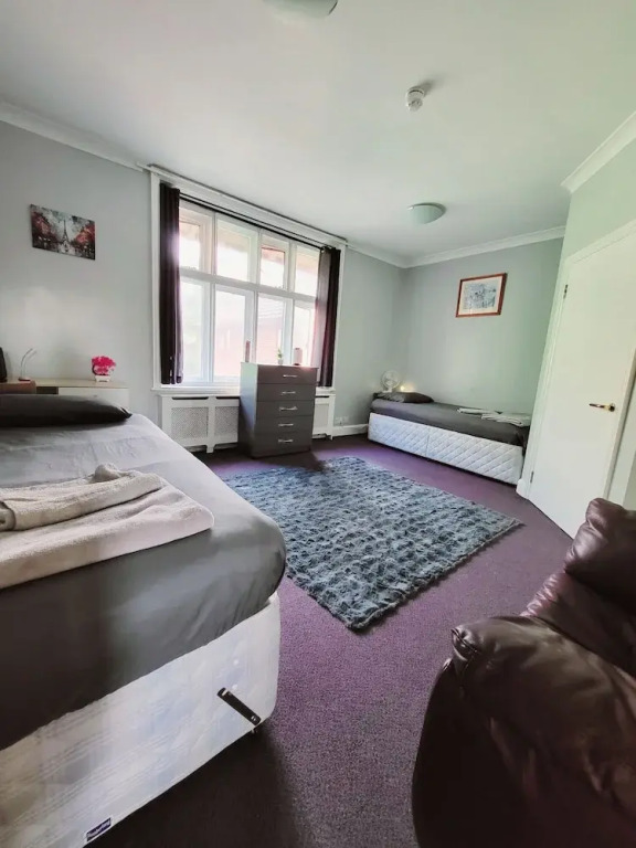 Silver Road Deluxe Retreat in Norwich